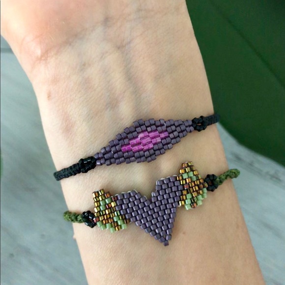 ✨HP✨Gorgeous Hand Made Corazon Con Alas Bracelet - Picture 3 of 6